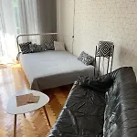 Large Next To Main Station - 85 M2 Appartement