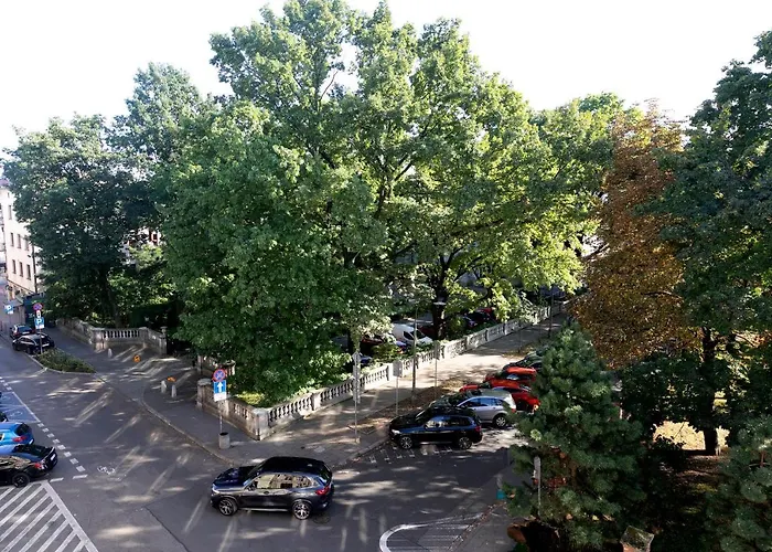 Large Next To Main Station - 85 M2 아파트 크라쿠프