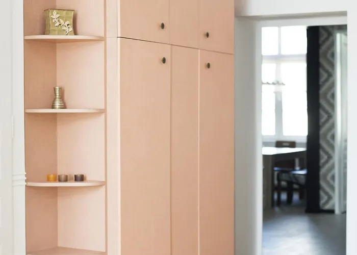 Large Next To Main Station - 85 M2